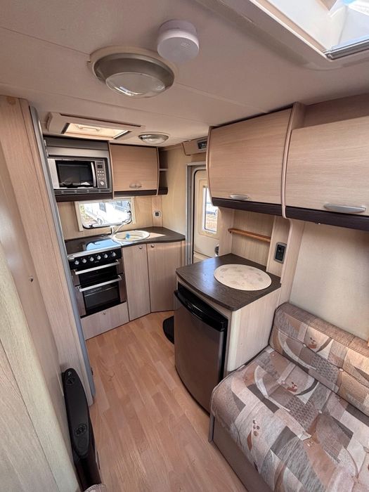 Автодом, автокэмпер, автодача