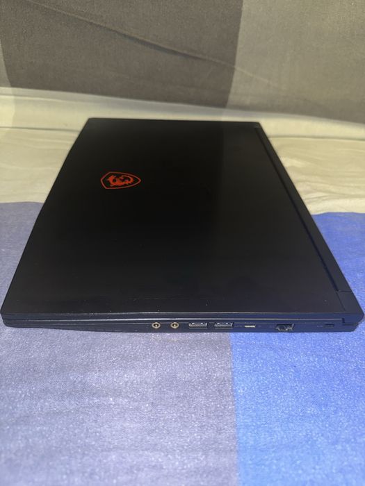 Se vinde oferta super buna Leptop RTX 4060 MSI