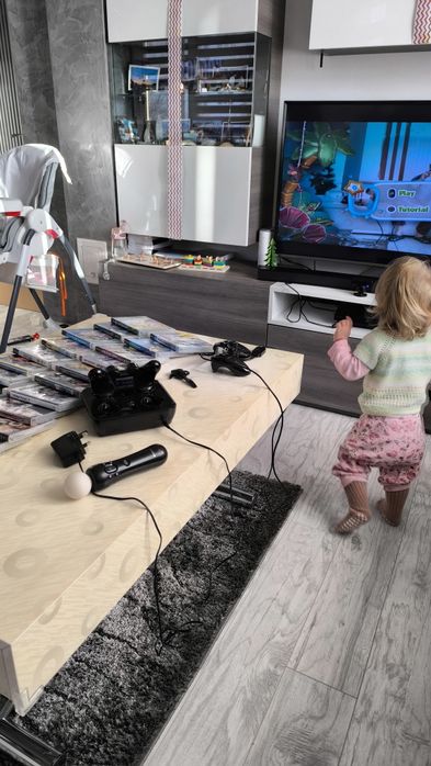 PlayStation 3 – пълен комплект + много игри