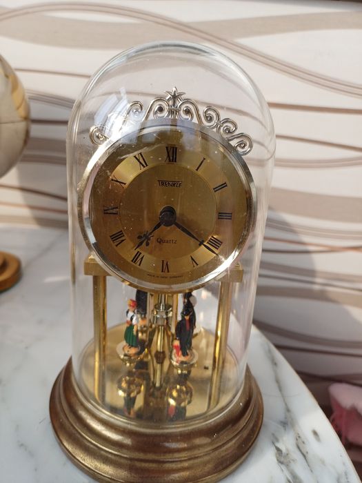 Ceas figurine miscatoare