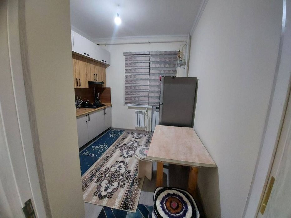 Navastroykadan Ijara uy 8 qavvatda. 2 xona