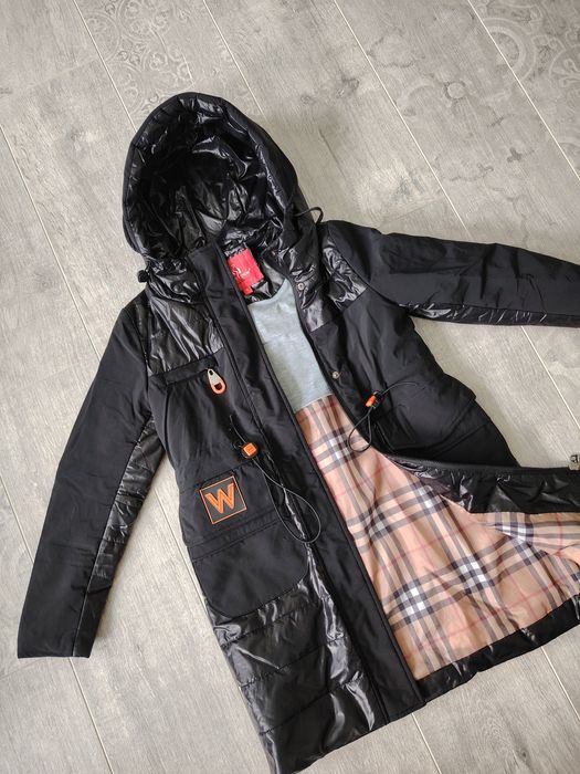 Куртка на девочку