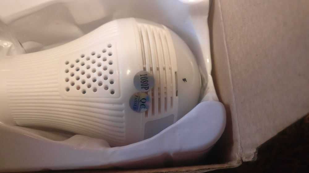 Camera de supraveghere rotativa