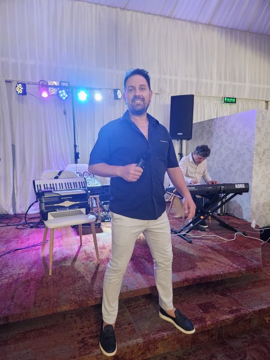 Formație, orchestră, muzică live ,lăutari