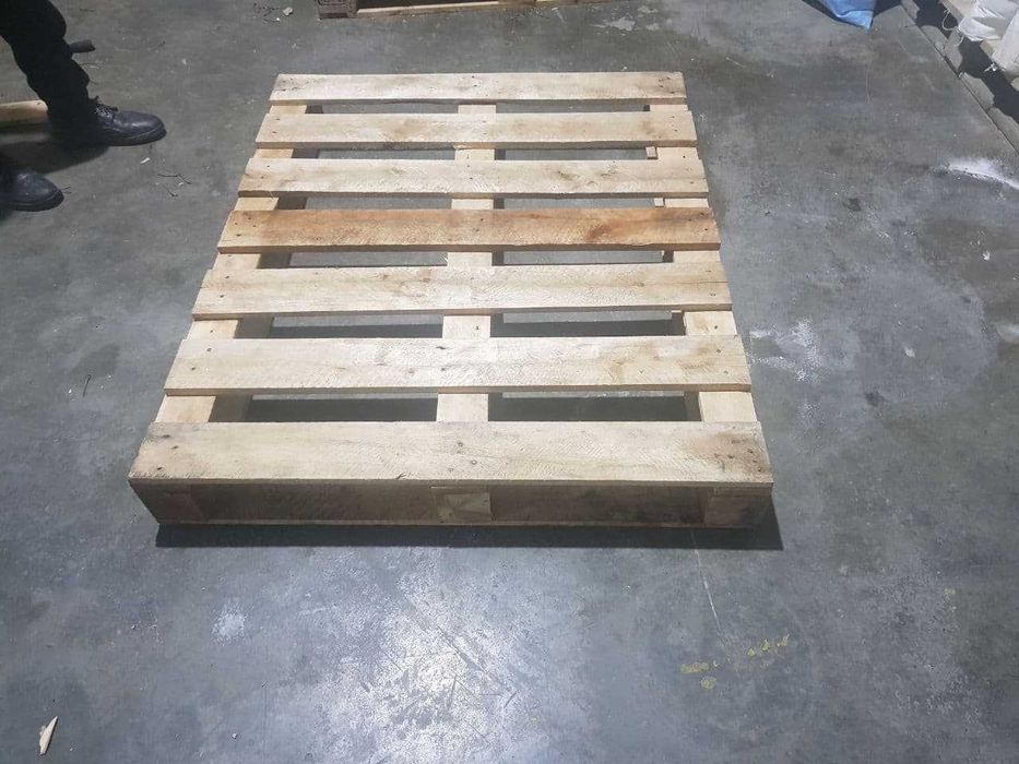 Поддоны по оптовой цене. Разные размеры. Доставка.