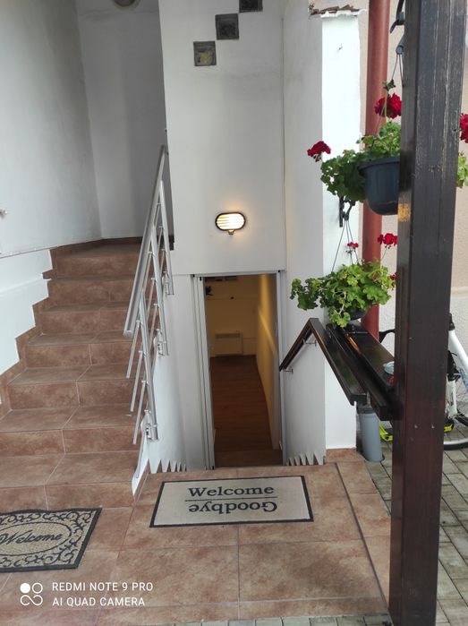 Proprietar inchiriez garsoniera , Calea Bucuresti,Bv,Spitalul Judetian