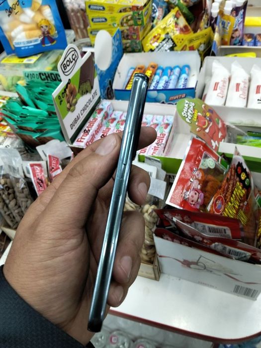 Samsung s22 8/128 chotki