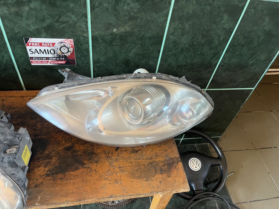 Far mercedes  a classe 2005-2009 cu lupa