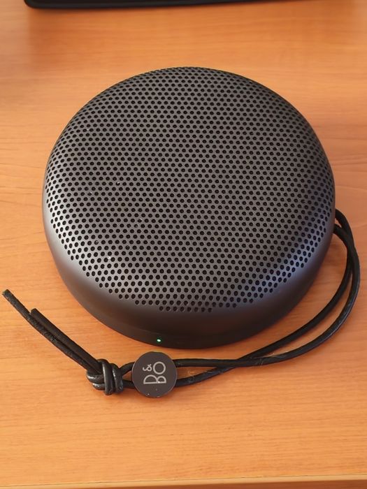 Boxă portabila Bluetooth, Premium, Super Compact, Potențial, Preț Lansare 1150, Olufsen Beoplay A1 Gen1