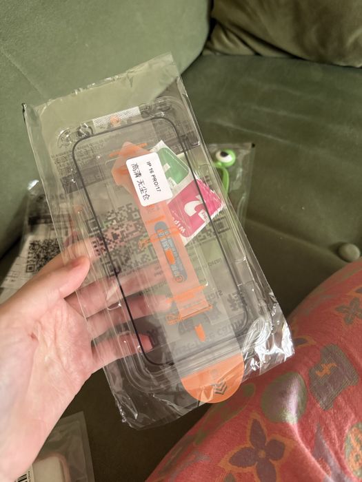 Продам новые чехлы для Iphone 17