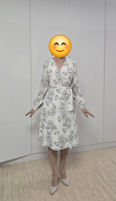 Продам два платья, бренд Lichi