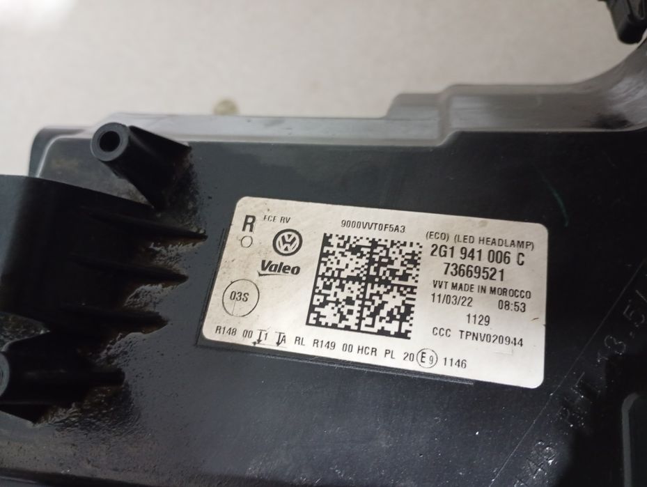 Far dreapta full led vw polo 2G1941006C