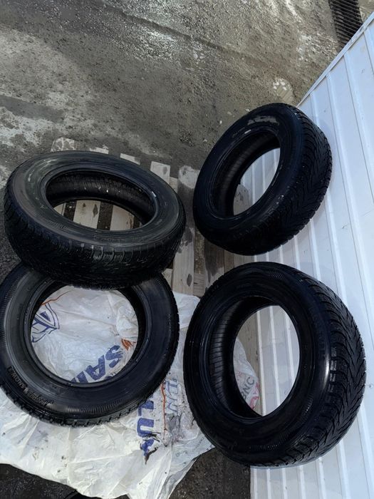 Продам шины липучка