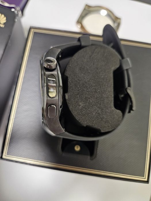 Смарт часовник Huawei watch 5 46mm