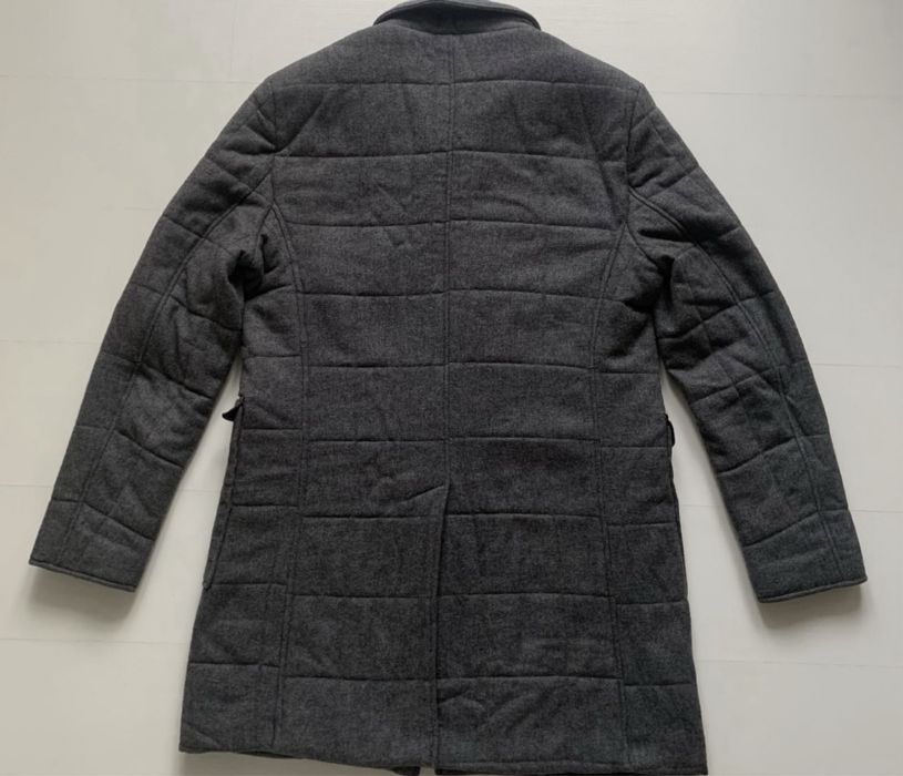 Palton casual, brand Zara.