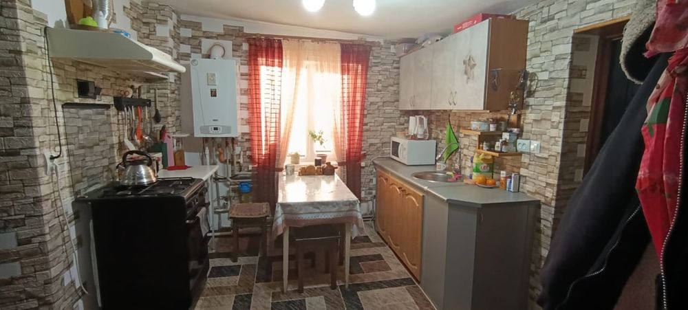 Продам 2-х комнатную квартиру