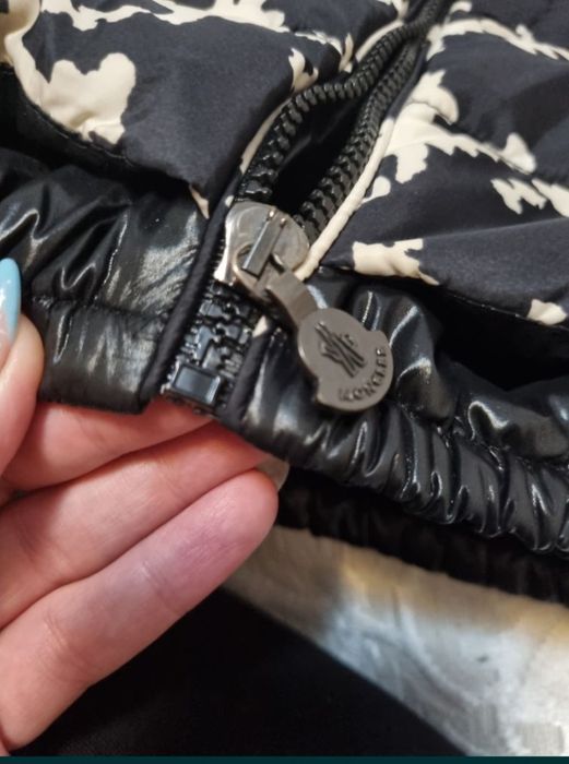 Яке с гъши пух Moncler/ Монклер