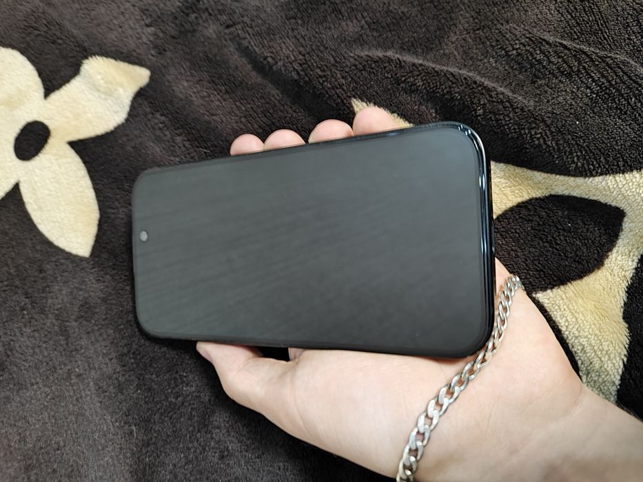 Iphone 15 128gb черный