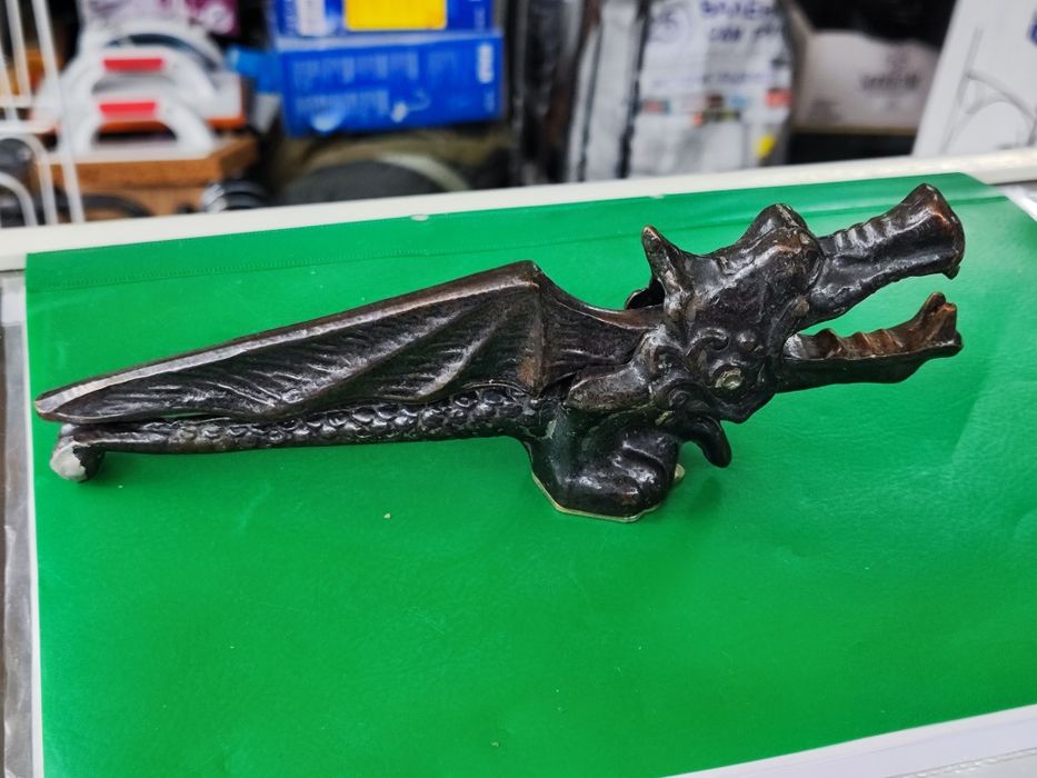 орехотрошачка и отварачка дракон