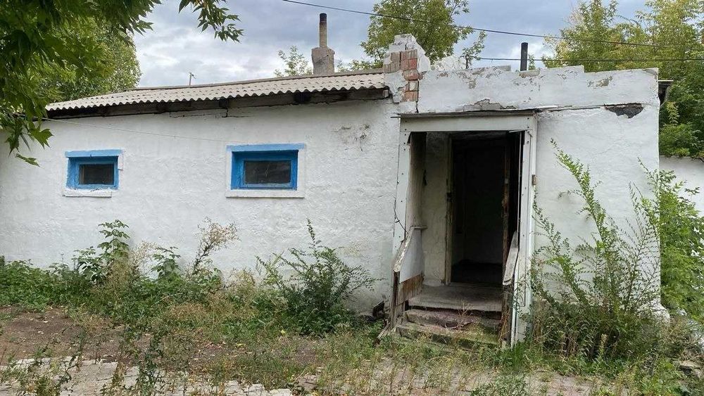 Сдам времянку рядом с домом хозяина