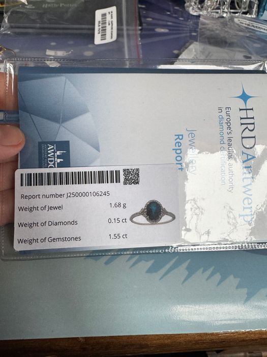 Inel aur cu diamant si safir