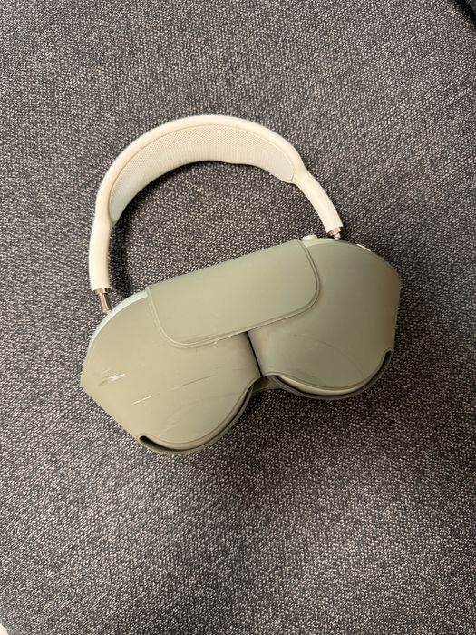 AirPods Max (фисташковый цвет)