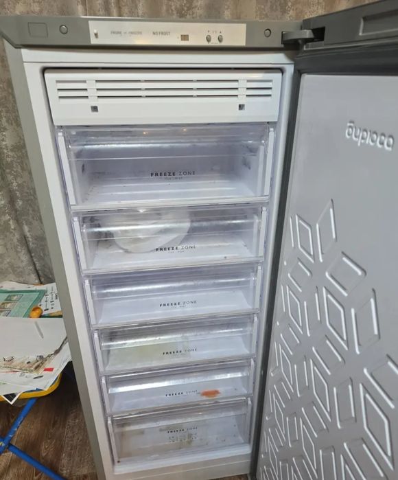 Продам морозильник  Бирюса M6046SN