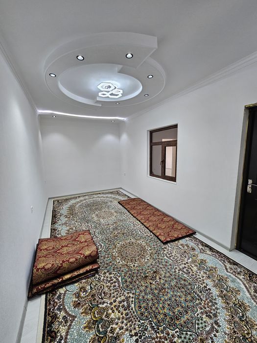 Kvartira 4 xonali Islom Karimov ko'chasidan sotiladi