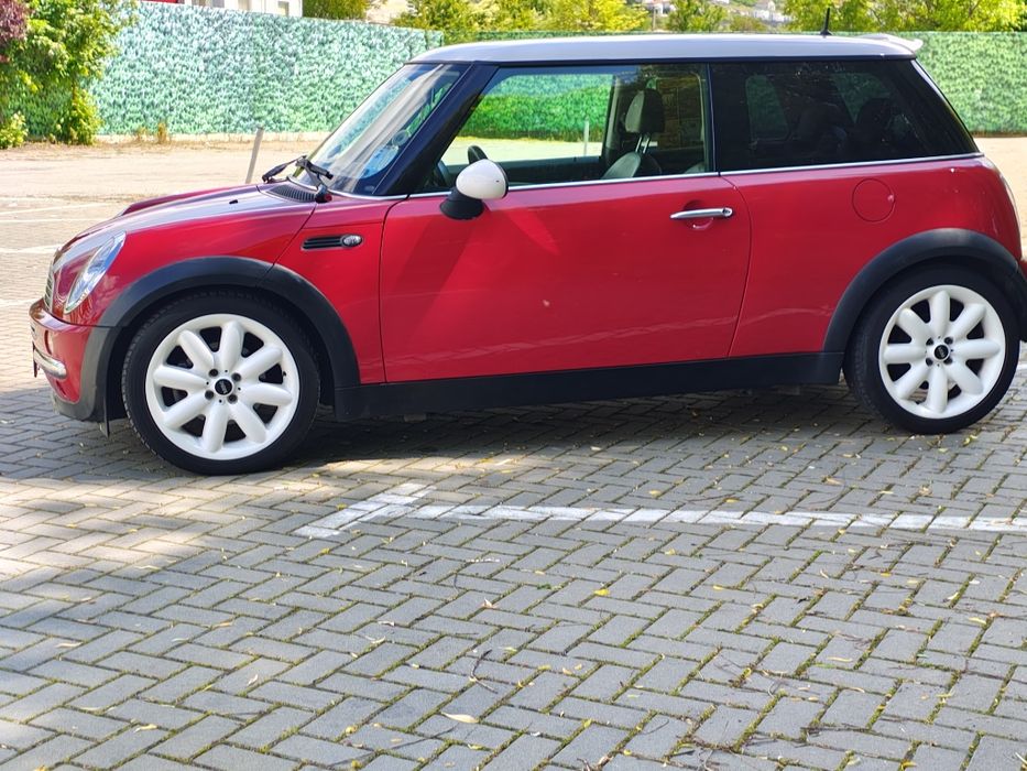 Vând Mini cooper 1.6 Benzina  motorul de BMW Euro 4