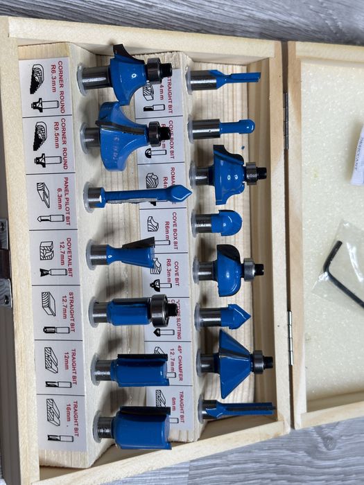 Trusa freze pentru lemn tija 8 mm set 15 buc