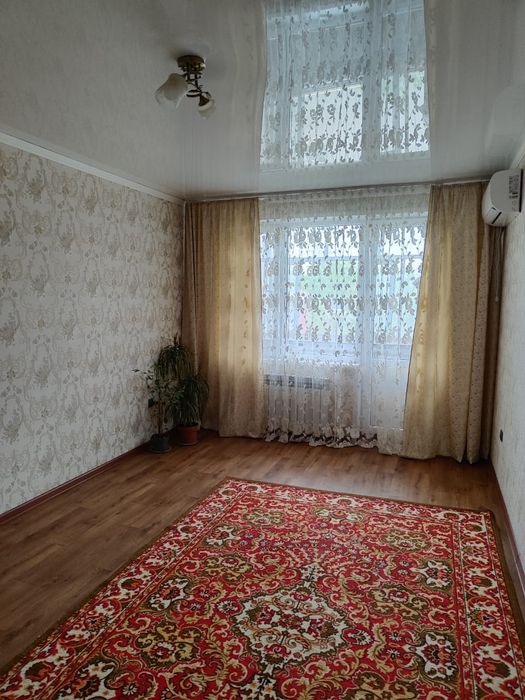 Сдам 2х комн квартиру