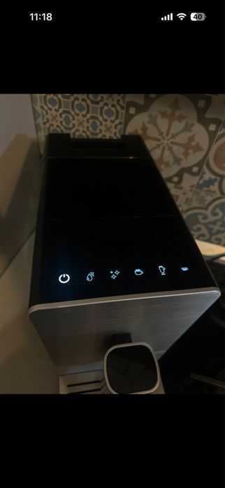 Espressor Beko CEG5301X cu rasnita de cafea integrata