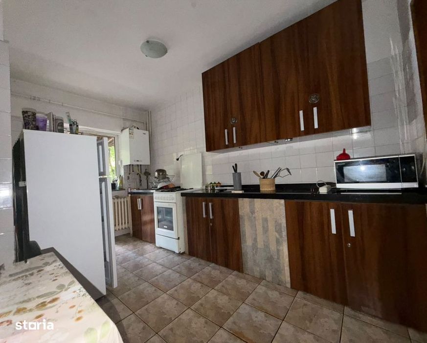Apartament cu 3 camere decomandate de inchiriat in Gheorgheni