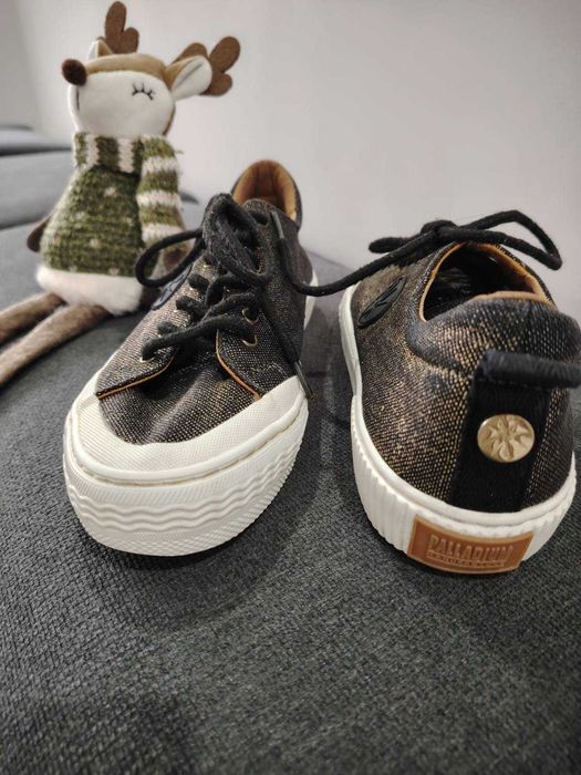 Маратонки 35 и 37 номер Adidas Gazelle Palladium