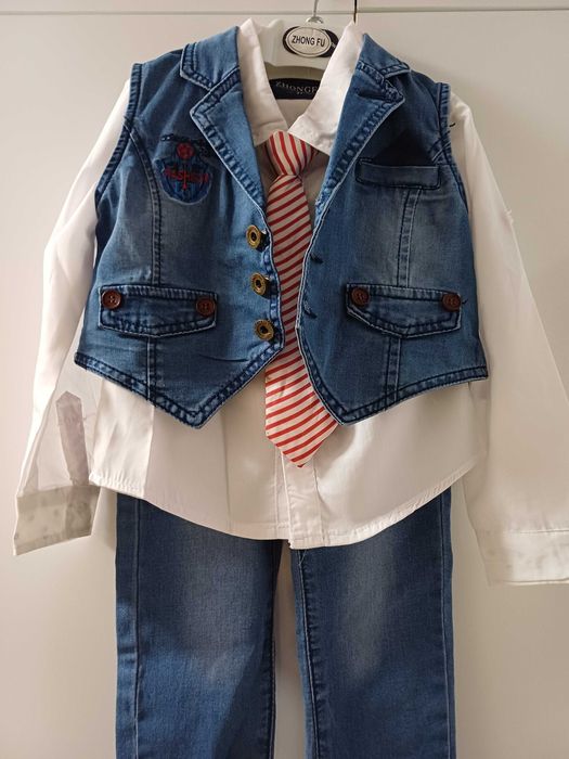 Дънков комплект с риза и елек