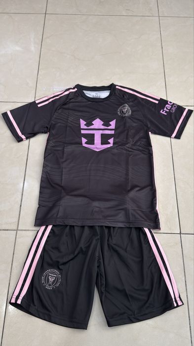 Детски футболен екип Лео Меси