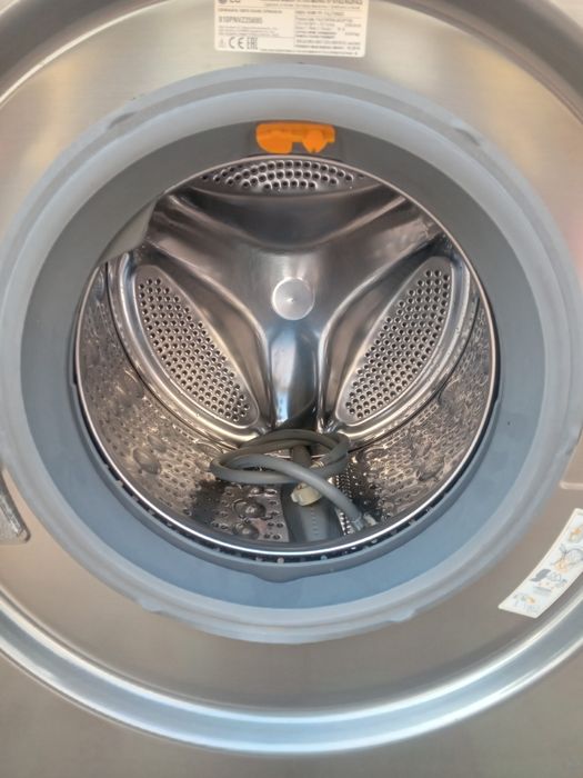 Стиральная машина LG  9кг