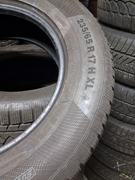 Anvelope second iarna 235 65 R17 Continental