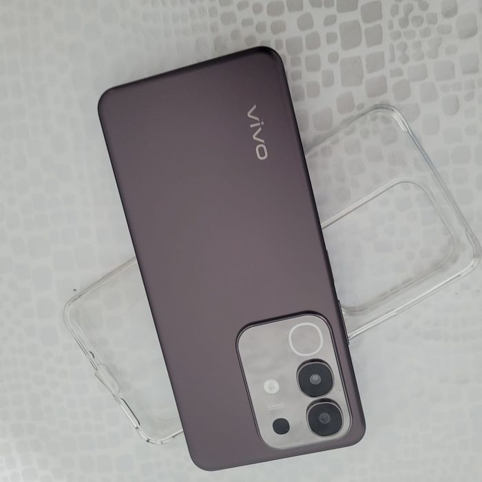 Продам Vivo 29 8/128Gb