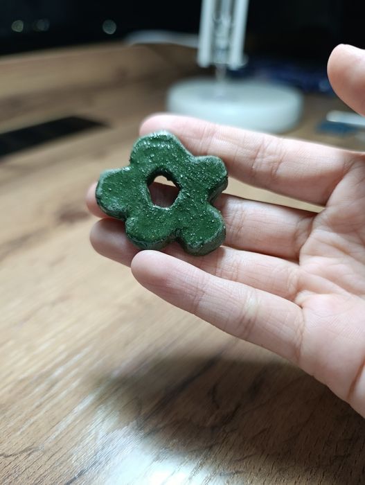 Подвесы, кулоны из глины.