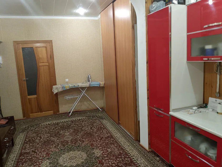 2/4/9. Сергели 5. Квартира 70 м² (с лифтовой). Метро - 600 м