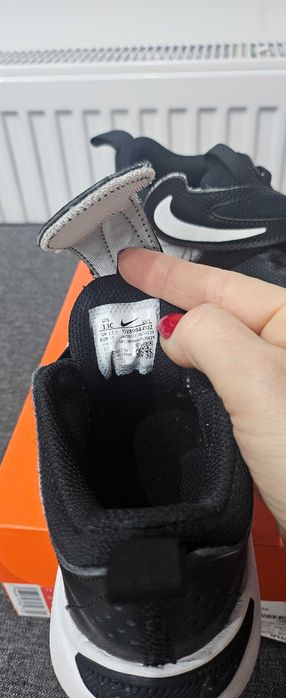 Баскетболни маратонки Nike, унисекс!