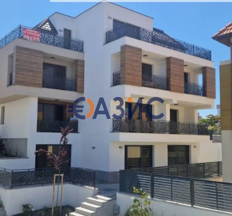 Продава се Двустаен апартамент в Созопол - 59 кв.м за 1081 €/кв.м - Снимка #12