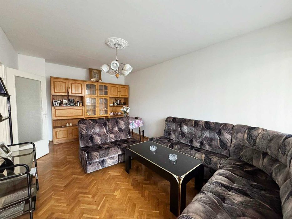 Продава се Тристаен апартамент в Велико Търново, Бузлуджа - 82 кв.м за 1330 €/кв.м - Снимка #5