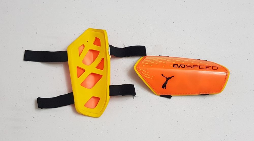 Aparatori fotbal unisex Puma EVO SPEED, mărimea M/L