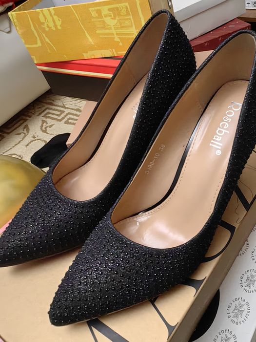 Туфли женские нарядные