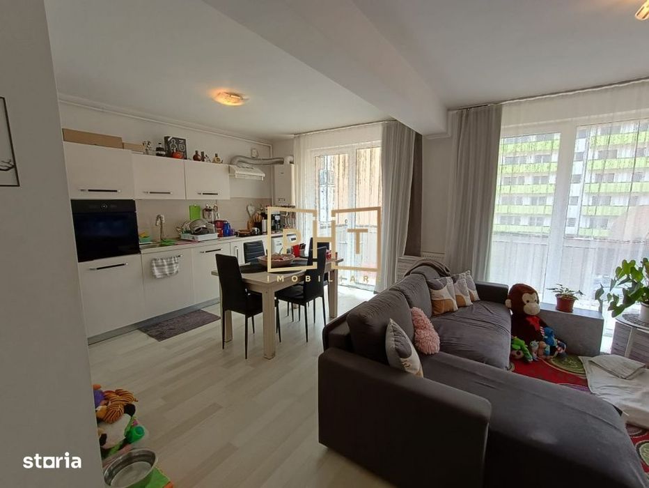 Apartament de vanzare cu 3 camere, 61 mp, zona Porii! — fotografia 1