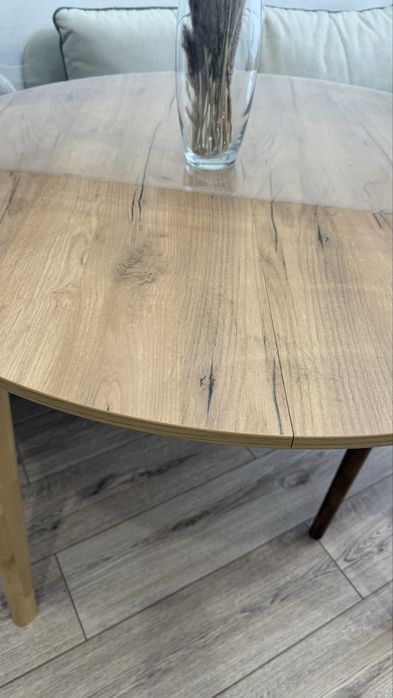Продам стол новый натуральный дуб