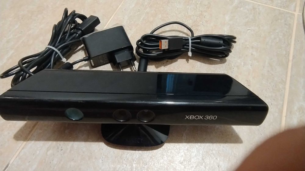 Microsoft XBOX 360 Kinect Sensor cu incarcator