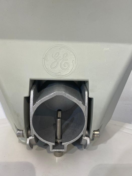 4 Buc. Lampă Stradală / Industrială IP65 250W General Electric